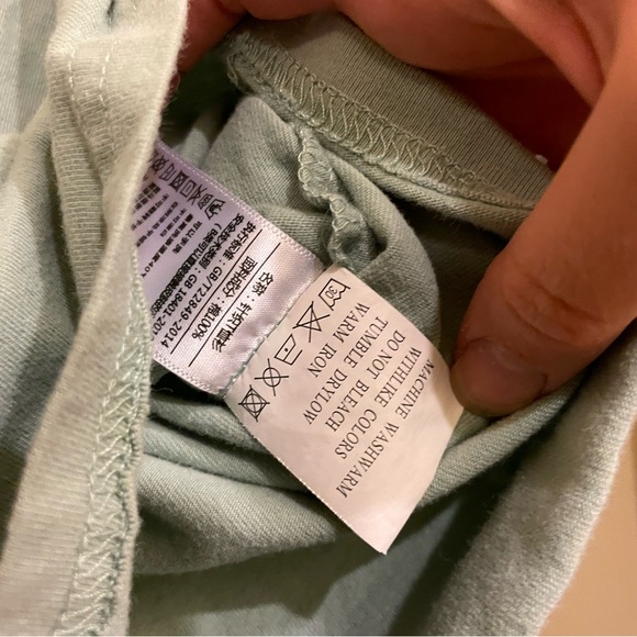 Moschino teddy tshirt small - Picture 3 of 5